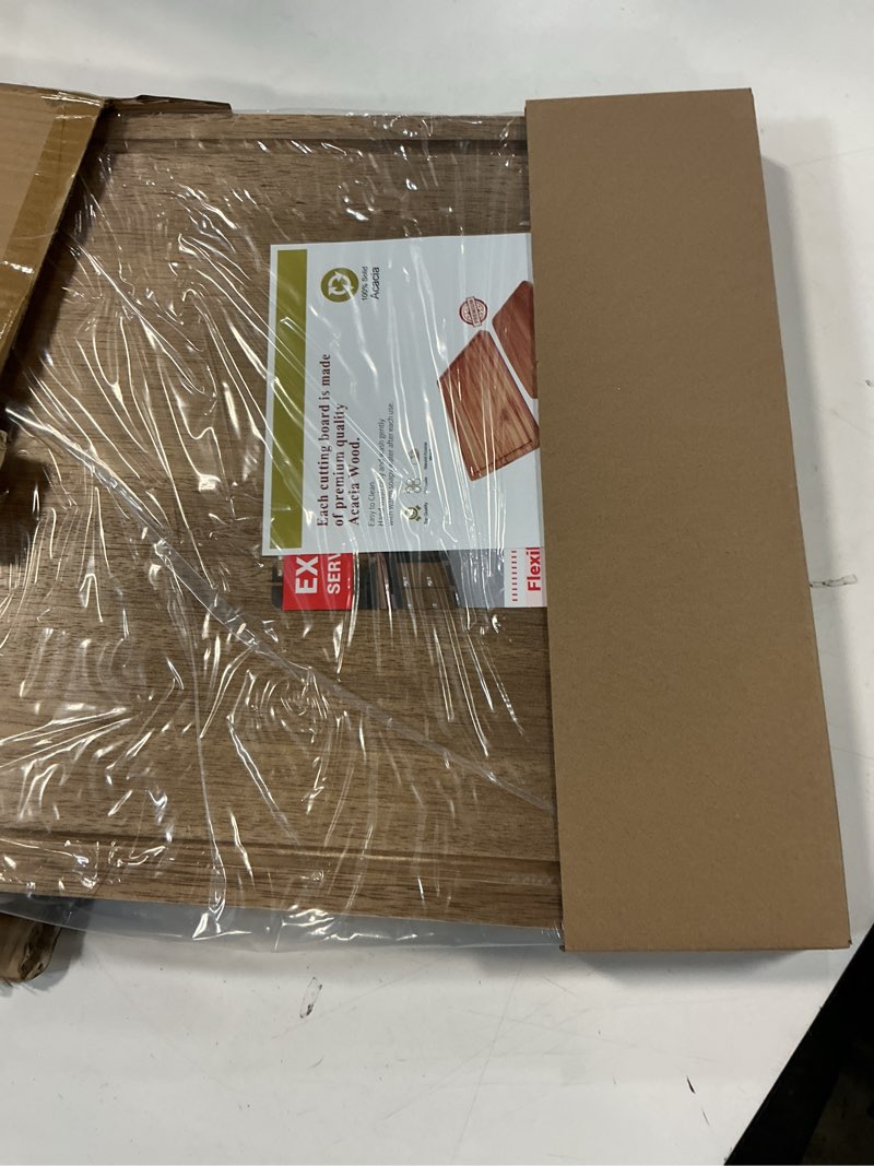 Condition photo showing Good Condition for Cutting Board, 20 x 15 Inch Large Acacia Wood Cutting Board 1.5" Thick, Durable Wood Cutting Boards for Kitchen with Deep Juice Grooves & Built-in Handles, Easy to Clean 20"L x 15"W
