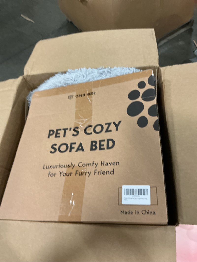 Condition photo showing Good Condition for petjett dog beds large sized dog - 36'' calming round bed, washable dog bed - anti-slip super soft donut bed, fluffy faux fur anti-anxiety premium comfort pet bed, fits dogs up to 80 lbs - bright grey bright grey large - 36”l x 36”w x 8”th