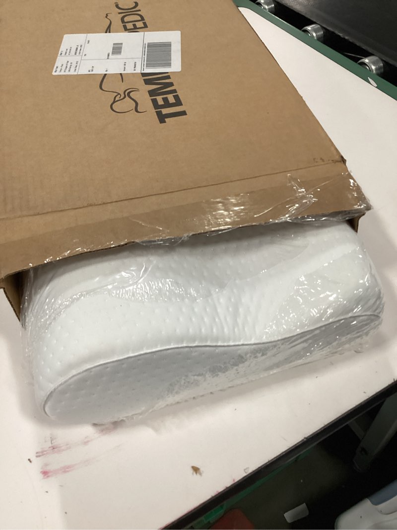 Condition photo showing New/Like New for Tempur-Pedic TEMPUR-Ergo Neck Pillow, Medium Profile, White Medium Profile Pillow