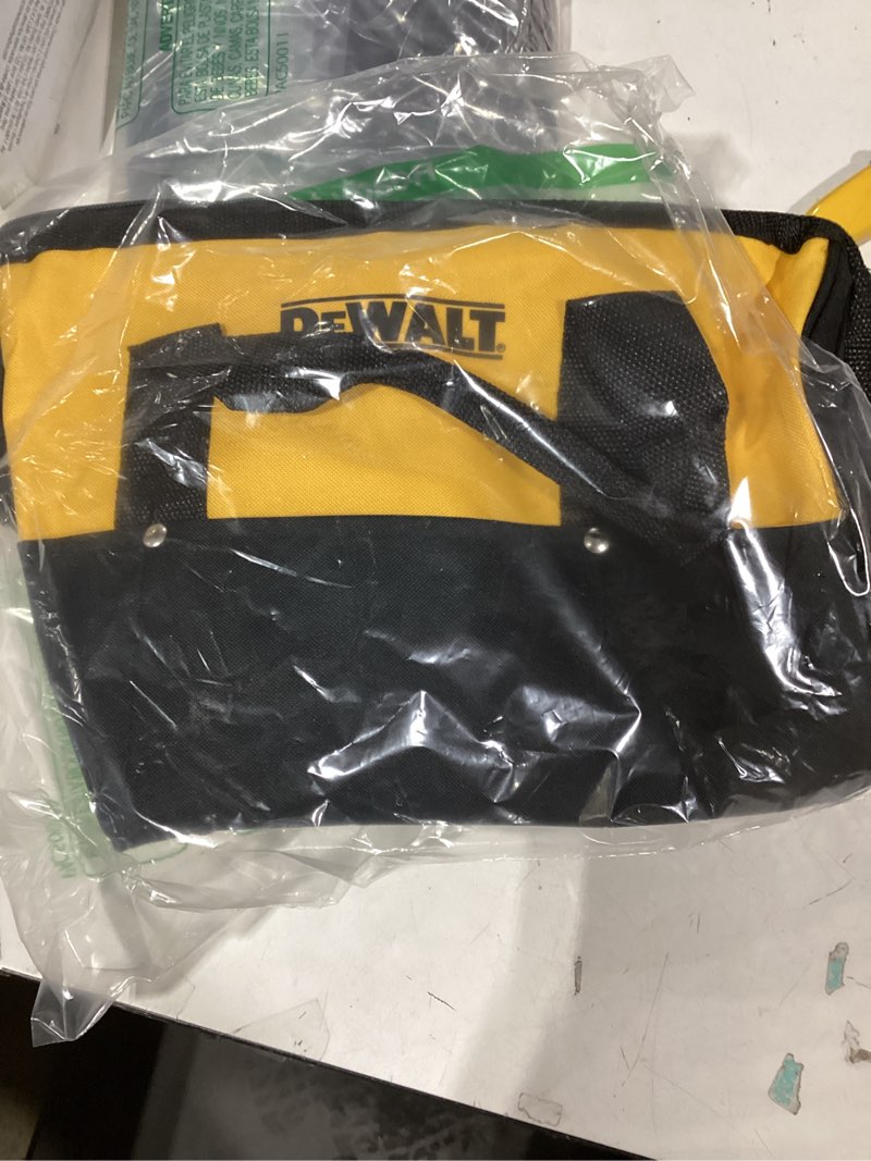 Condition photo showing Good Condition for Dewalt 15\" Medium Heavy Duty Contractor Tool Bag (629053-00)