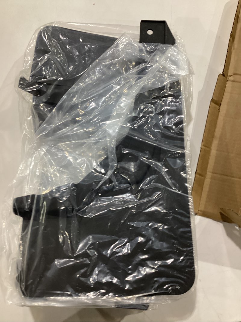 Condition photo showing Good Condition for mabett mud flaps for ford maverick 2026 2022-2025 accessories, flexible material, all-weather fender front & rear mud guards splash 4pcs?not fit lobo model?