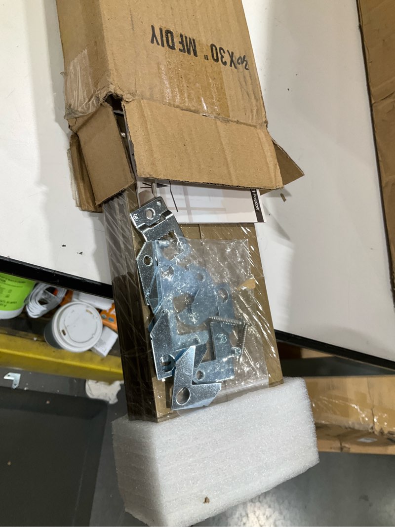 Condition photo showing Good Condition for Floating Frame for 30x30 Canvas Painting, DIY Metal Canvas Frame with 1.5 Inch Deep for Oil Paintings Art Prints Artwork Landscape Portrait Living Room Wall Decor (Bronze) 30x30" Bronze