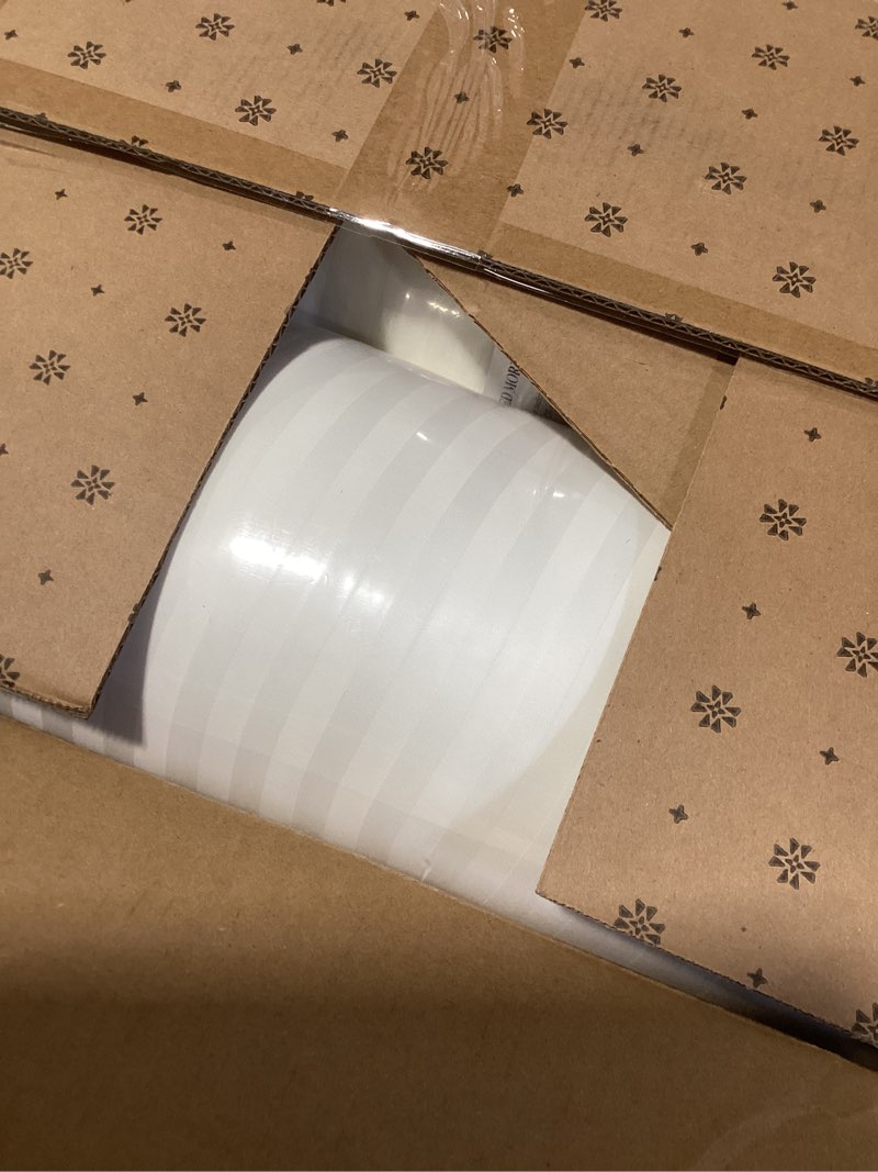 Condition photo showing New/Like New for Beckham Hotel Collection Bed Pillows Standard/Queen Size Set of 2 - Original Soft Down Alternative Pillow for Sleeping - Soft Support for Back, Stomach or Side Sleepers