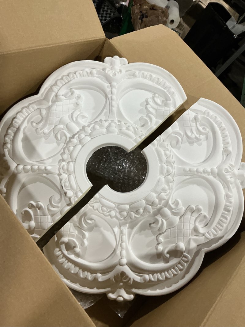 Condition photo showing Good Condition for ekena millwork cm17ro2 18"od x 3 1/2"id x 1 1/2"p rotherham ceiling medallion, fits canopies up to 3-1/2", 2 piece split