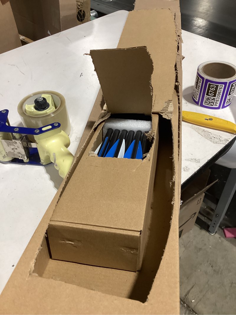 Condition photo showing Good Condition for 20 22 Inch Crossbow Bolts and Crossbow Broadheads Set Carbon Crossbow Arrows for Hunting and Outdoor Practice, 12pcs Arrows 12pcs Broadheads(24 Pack) 20" -Orange with broadbeads