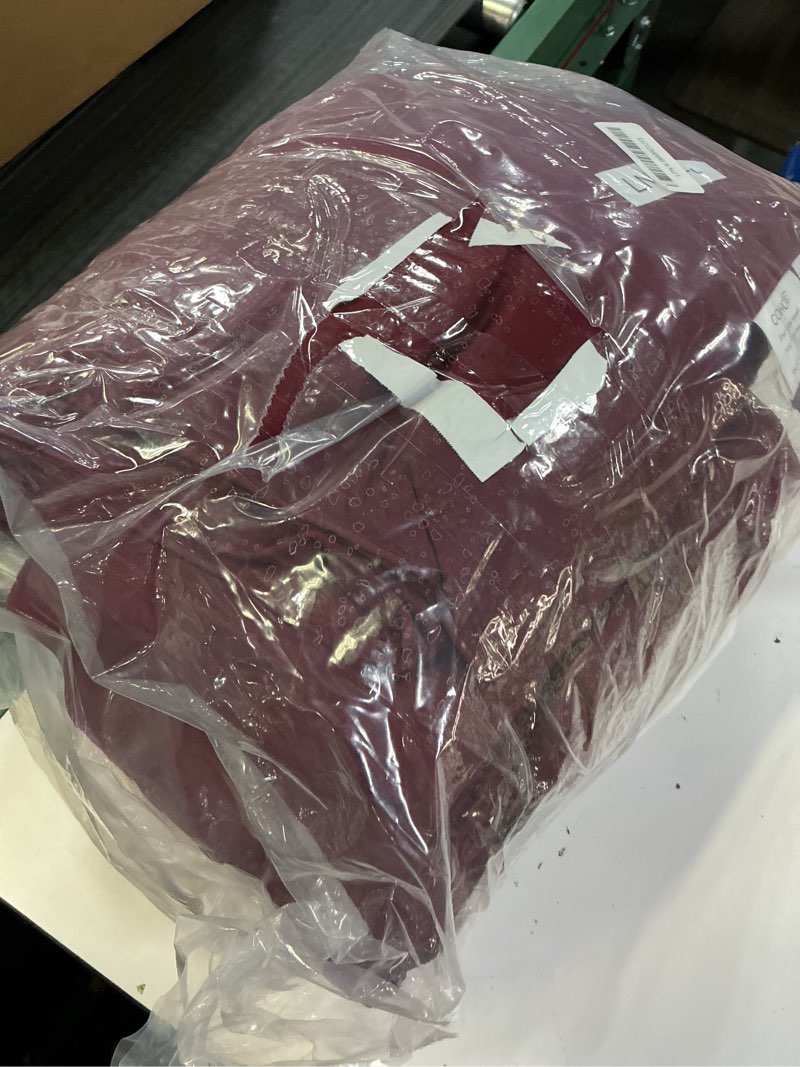 Condition photo showing Good Condition for cohome premium king size comforter, all-season quilted down alternative duvet insert, luxury hotel gentlesoft comforter with anti-clump tech & 8 tabs - reversible - burgundy 90x102 inches king burgundy
