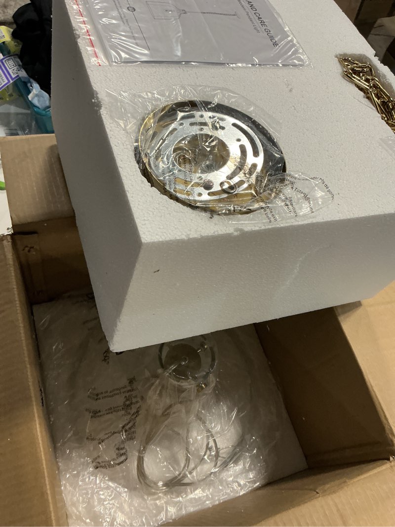 Condition photo showing Good Condition for 12" Farmhouse Pendant Light, Hand-Blown Clear Hammered Glass Hanging Light Fixture with Brass Gold Finish, Adjustable Chain Ceiling Light for Kitchen Island, Dining Room, Hallway, E26 Socket Chain Gold 12 inches