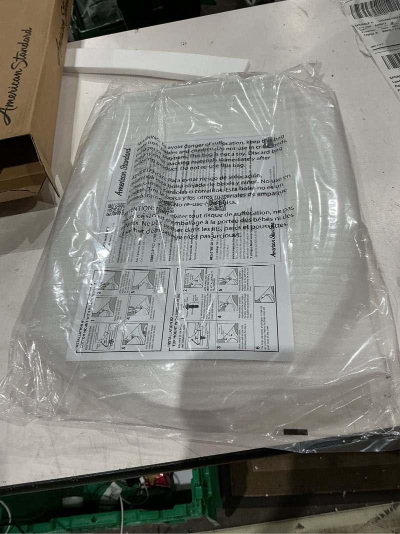Condition photo showing Good Condition for american standard 5503a00b.020 transitional elongated toilet seat soft close, white elongated front