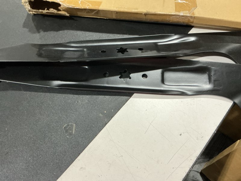 Condition photo showing Good Condition for gicool 942-04244a mower blade for cub cadet enduro xt1-46 xt2-46 zt1-46 lt46 lx46 ltx1045 ltx1046 rzt46, replace 942-04244a 942-04244 942-04290 742-04244, 6-point star, 2-pack