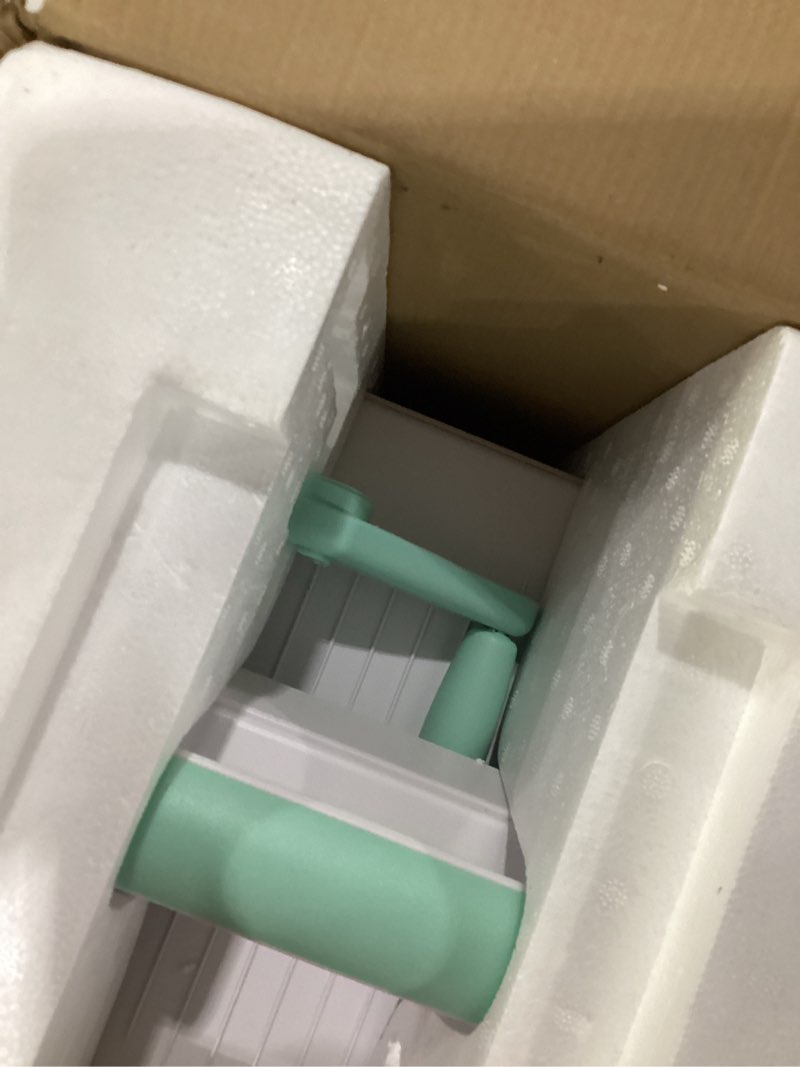 Condition photo showing Good Condition for Find Scrapblooms Manual Die Cutting Machine,Embossing Machine for Card Making Crafting, 6" Openning(