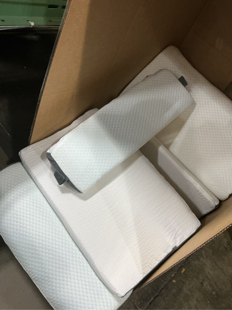 Condition photo showing As Is for (Similar )5 pcs Wedge Pillow Set,Wedge Pillows for Back Pain Relief and Leg Pain,Wedge Pillow for Acid Reflux Relief and Anti-snoring.