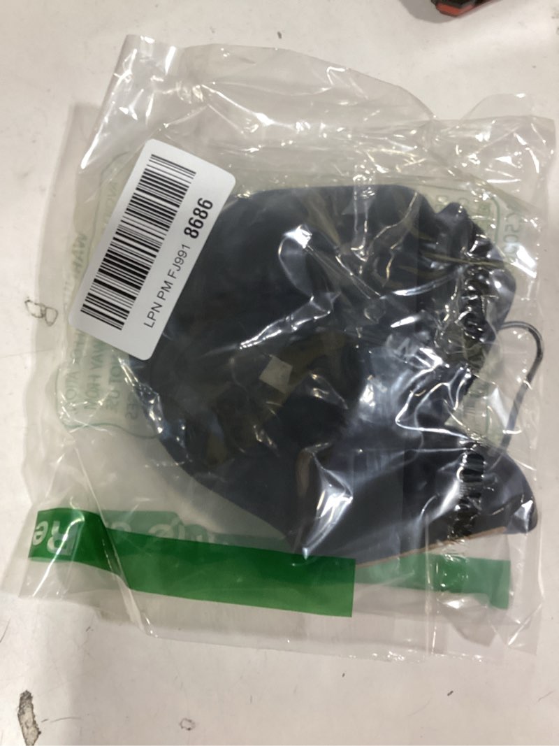 Condition photo showing Good Condition for Heated Neck Wrap, Cordless Electric Heating Pad for Neck & Shoulder Pain Relief, Portable Heating Pad Mini for Relief of Sore Muscles (Black)