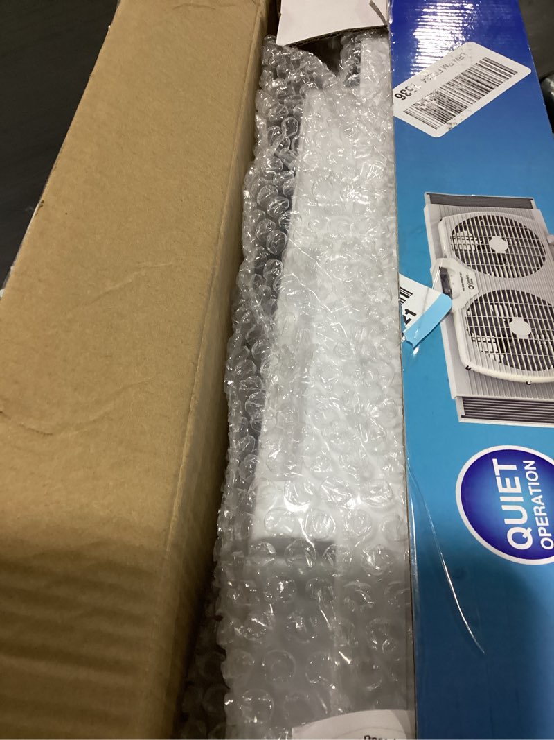 Condition photo showing Good Condition for comfort zone twin window fan with reversible airflow control, 9 inch, auto-locking expanders, 2 speed fan, dual fan, exhaust, airflow 9.84 ft/sec, ideal for home, kitchen, bedroom & office, cz319wt white 9"