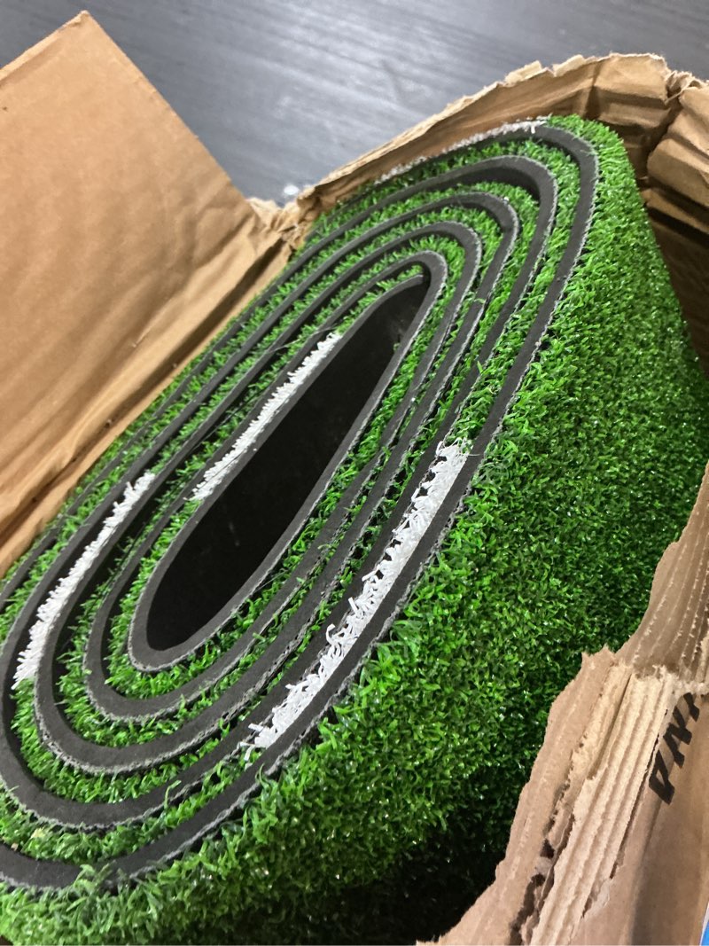 Condition photo showing Good Condition for thickened baseball hitting mat 12ft x 6ft 10ft×5ft home plate batters box turf mat,0.4in thick waterproof indoor/outdoor batting cage mat for softball pitching mound, with portable carry bag 10x5ft green