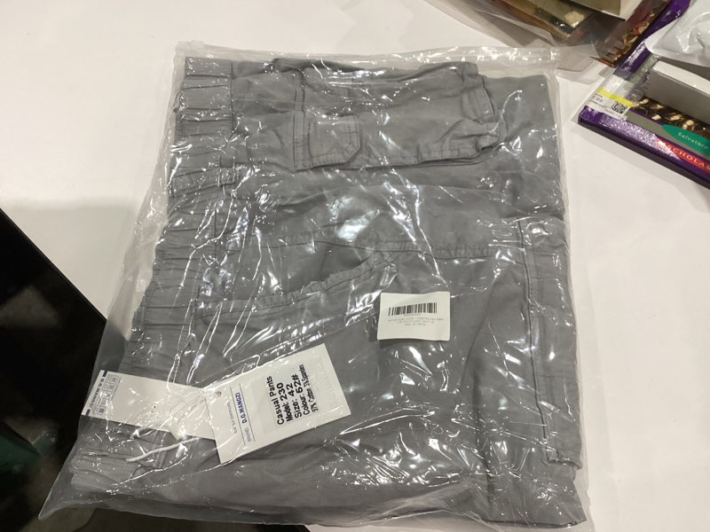 Condition photo showing New/Like New for mens long cargo shorts elastic waist stretch twill cotton 3/4 multi pockets below knee cargo shorts for men light grey 34