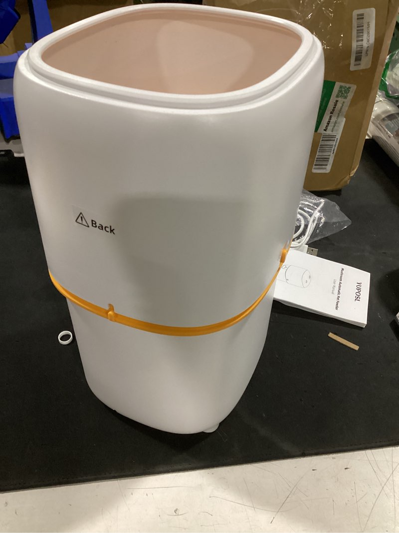 Condition photo showing Good Condition for automatic cat feeder, 3l cat food dispenser with anti-jam design, over 180-day battery life, 1-6 meals per day with stainless steel cat bowl, keep dry food fresh, timed pet feeder also for small dog 3l edition - white basic