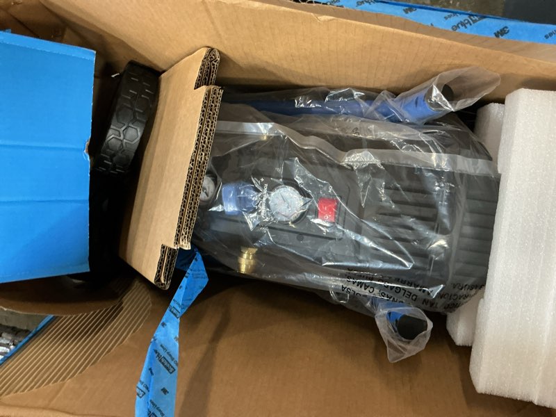 Condition photo showing Good Condition for kobalt 1.8-hp 8-gallon 150-psi electric air compressor