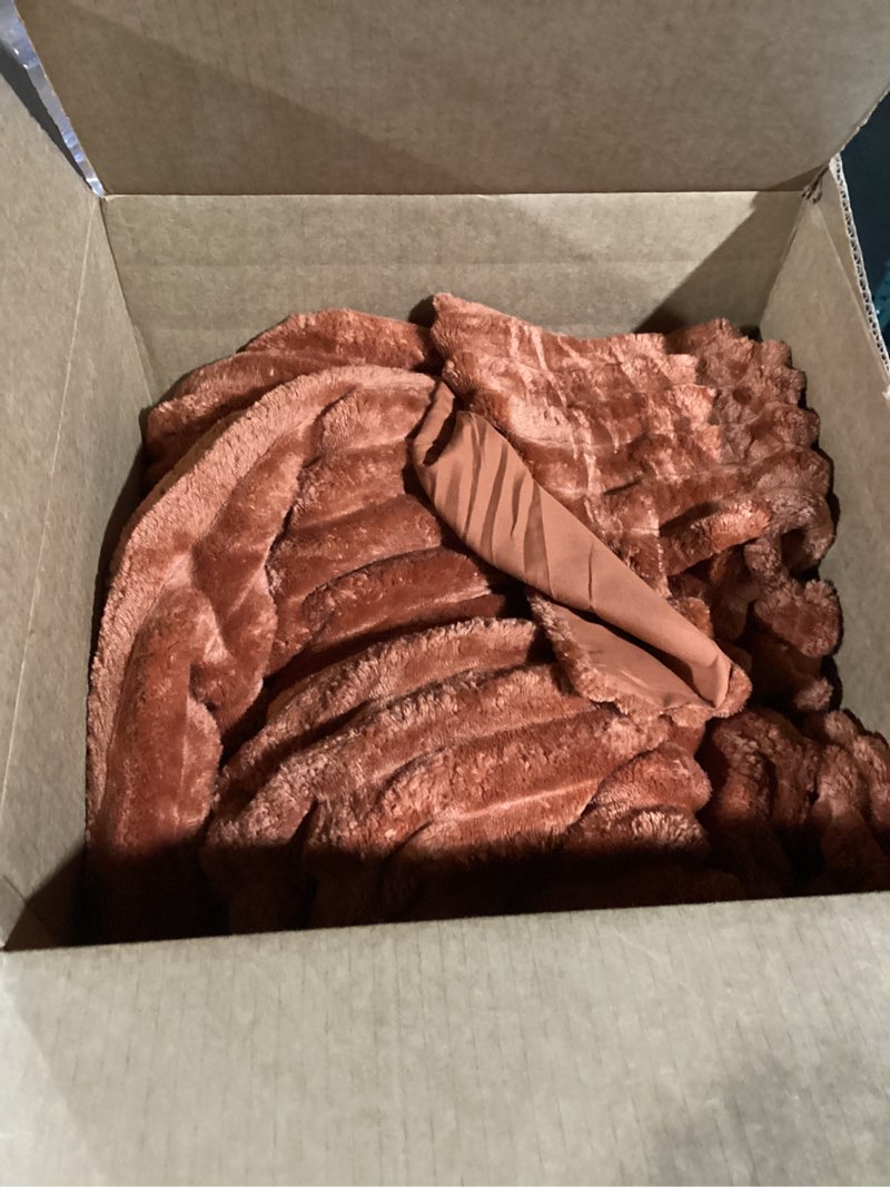 Condition photo showing Good Condition for Bedsure GentleSoft Orange Fall Throw Blanket for Couch - Cozy Soft Blankets for Women, Cute Small Fall Throws for Girls, Orange, 50x60 Inches Orange Throw (50" x 60")