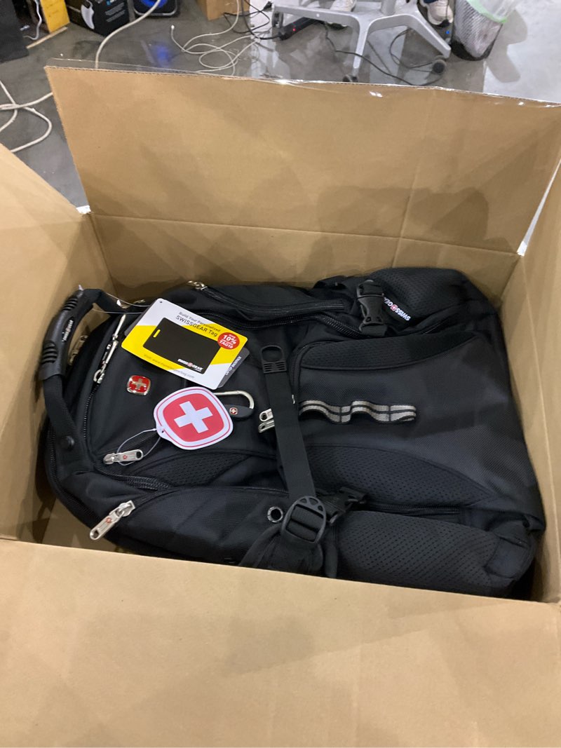 SwissGear 1900 ScanSmart 17” Laptop Backpack Black – Reflective Tech Backpack with ScanSmart Compart