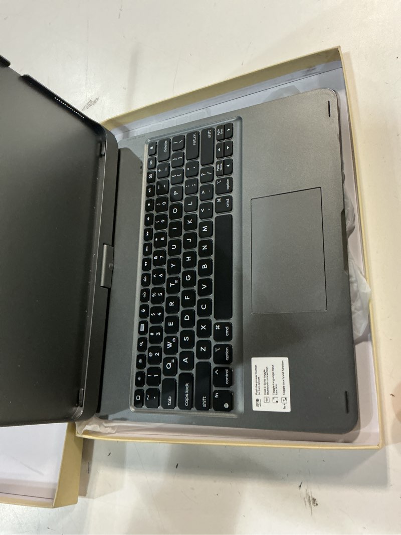 Condition photo showing Good Condition for edaiser Swivel Keyboard Case for Apple 2025 iPad Air 13-inch (M3-M2), iPad Pro 13 inch M4 2024, iPad Pro 12.9-inch (6th-3rd Gen); Rotatable Cover with Pencil Holder, Trackpad, Backlit, Space Gray iPad Pro/Air (12.9"/13") Space Gray