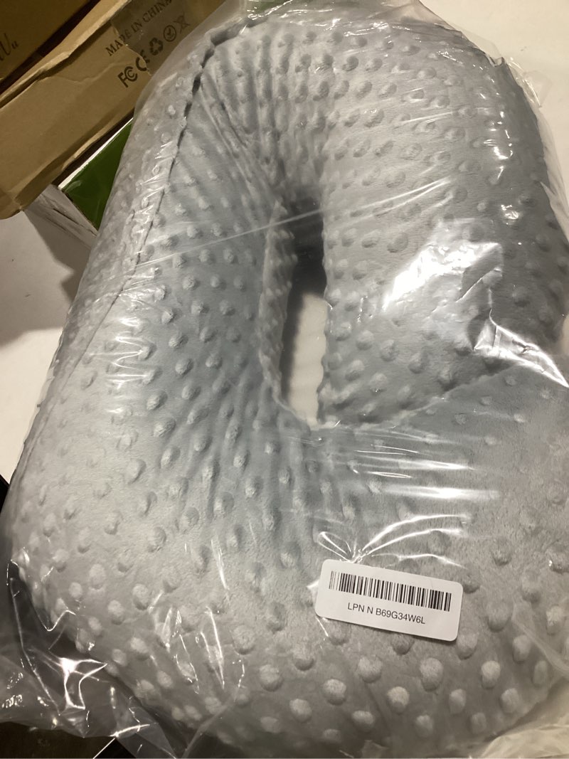 Condition photo showing Good Condition for nursing pillow and positioner with cover for breastfeeding and bottle feeding, propping baby, tummy time, baby sitting support, awake-time support (grey, 22" x 17.7" x 5.9") grey 22" x 17.7" x 5.9"