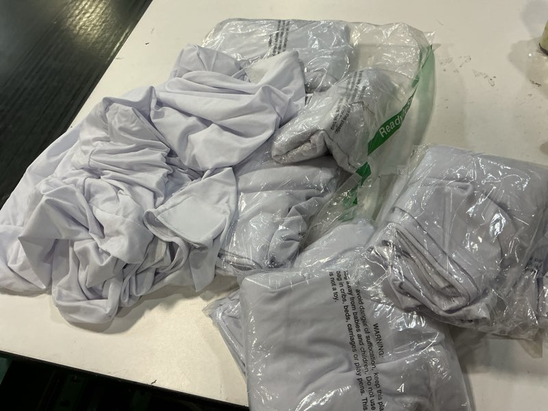 Condition photo showing As Is for vevor 10 pcs white chair covers polyester spandex chair cover stretch slipcovers for wedding party dining banquet flat-front chair covers 10pcs white-a ( similar