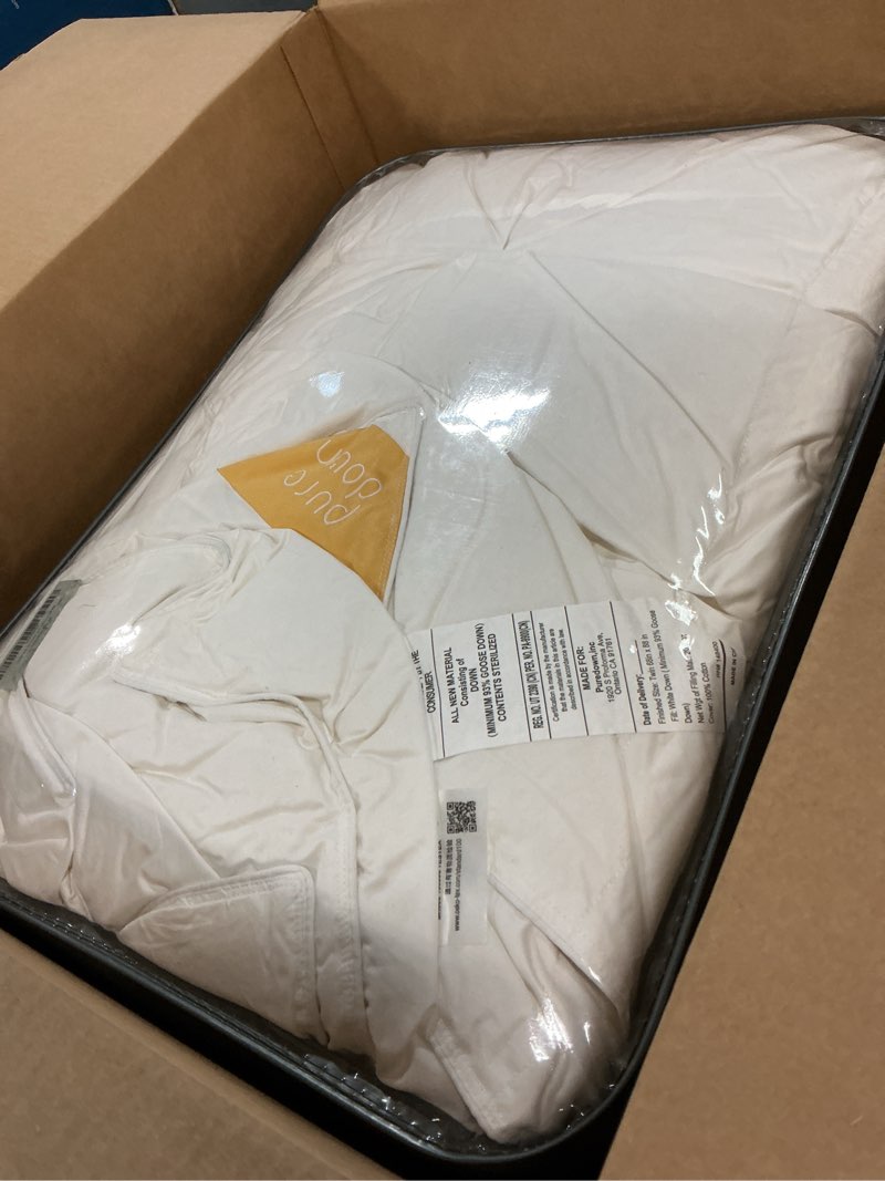 Condition photo showing Good Condition for puredown® goose down comforter twin size 800 fill power, 100% cotton all season duvet insert 700 thread count, cloud fluffy pinch pleat extra warmth all season-white twin