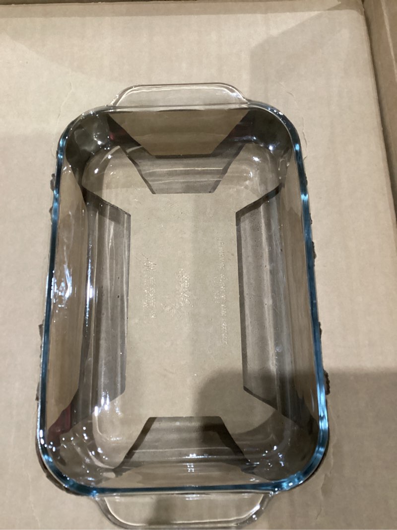 Condition photo showing New/Like New for Pyrex Basics 3-Pack Glass Baking Dish Set (2QT, 3QT, 4.8QT) With BPA-Free Lids, Rectangular Glass Bakeware, Dishwasher, Microwave, Freezer & Pre-Heated Oven Safe