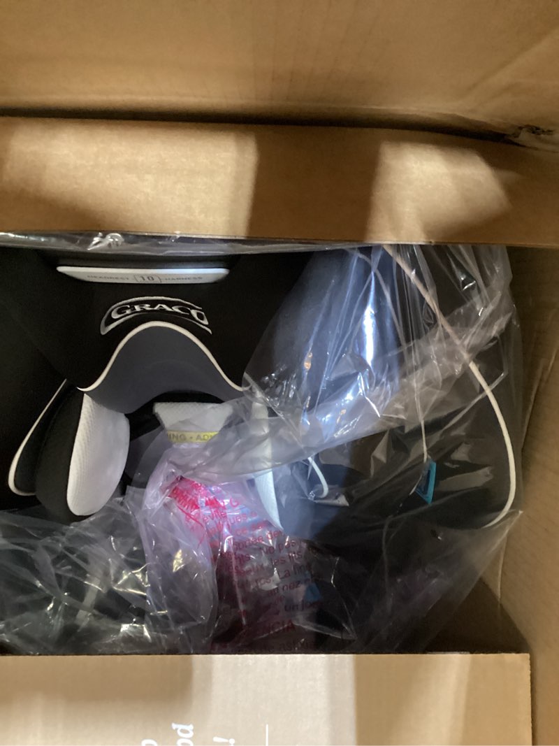Condition photo showing Good Condition for graco extend2fit convertible car seat, rear and forward facing car seat with adjustable extension panel for extra legroom, great gift for baby shower or baby registry, gotham 2-in-1 gotham 2.0
