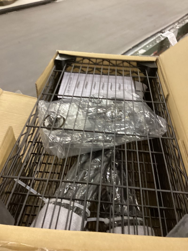 https://lotting-media.assets.bidfta.com/lotting_a0365bcd-4919-4726-967a-db45a556a6cd