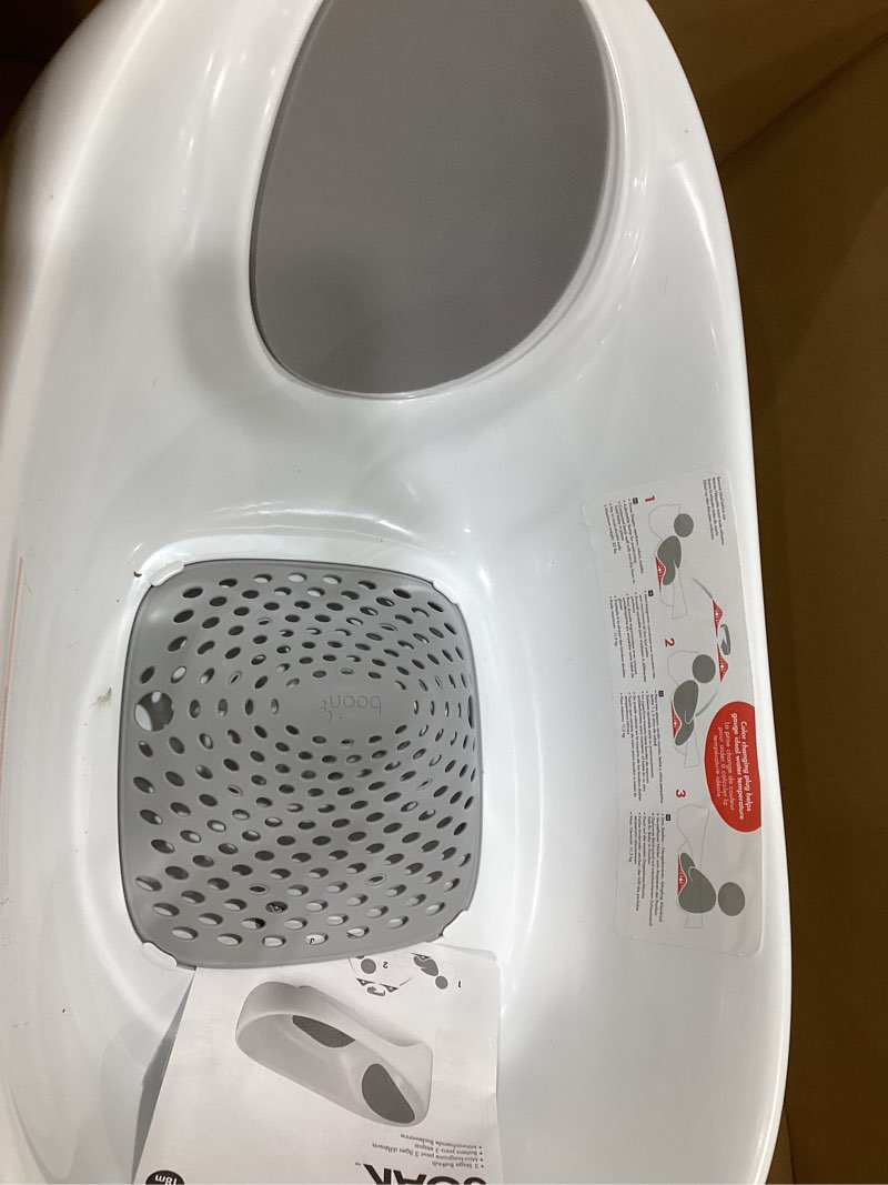 Condition photo showing Good Condition for boon soak 3 stage baby bathtub - baby bath tub with three support positions for newborn to toddlers - color changing drain plug for ideal bath temperature - gray - ages 0 to 18 months and up white 1 count (pack of 1)