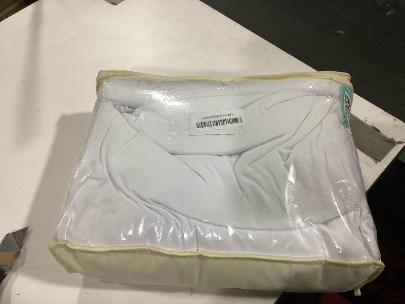 Condition photo showing New/Like New for 30 ft x 10 ft Wrinkle Free White Backdrop Curtain for Wedding Parties, Polyester Photo Backdrop Drapes for Baby Shower Birthday Party Backdrop Stand, Bulk Thick Background Curtains, 5x10FT 6 Panels White 5'(W) x 10'(H), 6 panels