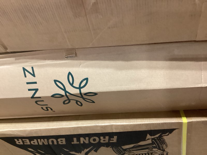 Condition photo showing Good Condition for ZINUS 12 Inch Comfort Support Hybrid Mattress [New Version], Full, Fiberglass Free, Medium Plush, Motion Isolation, Certified Safe Foams & Fabric, Mattress in A Box White Full 12" Comfort Support Hybrid (New Small Box)