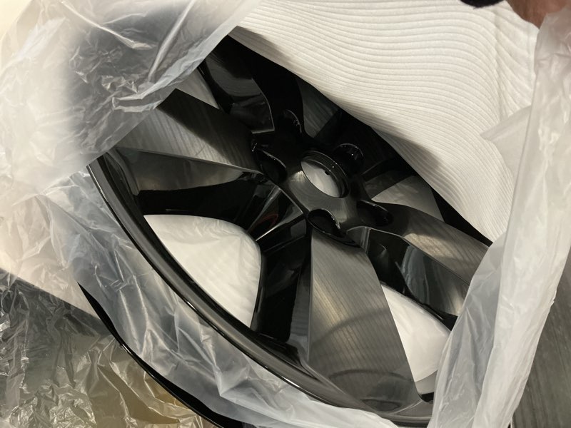 Condition photo showing New/Like New for 20" Glossy Black Wheel Skins for 2013-2018 RAM 1500 Pickup & 2019-2024 Ram 1500 Classic Pickup, ABS Plastic 20 Inch Cover Hubcaps for 13-24 RAM 1500 Set of 4