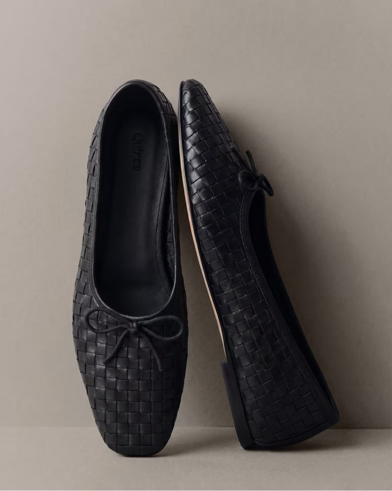 italian leather pointed bow flat size 8 black