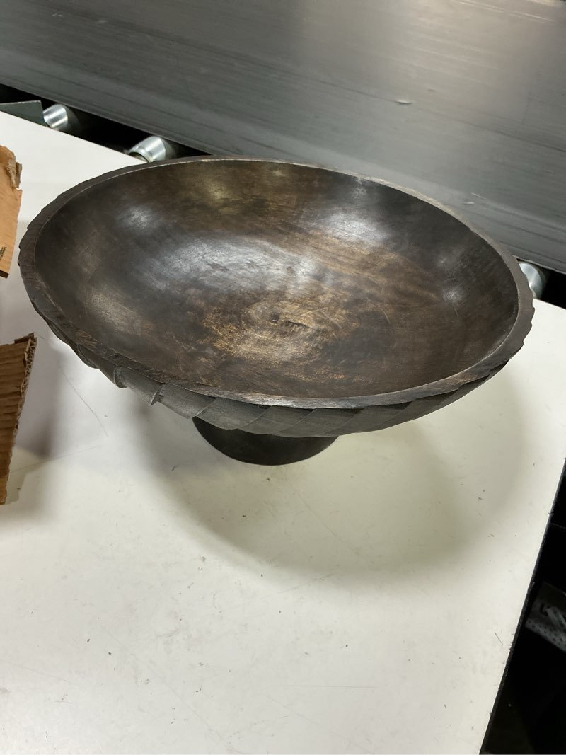 Condition photo showing Good Condition for edhas mango wood decorative wooden bowl hand carved home decor for dining table center, living room, kitchen décor (12" x 12' x 4.75")