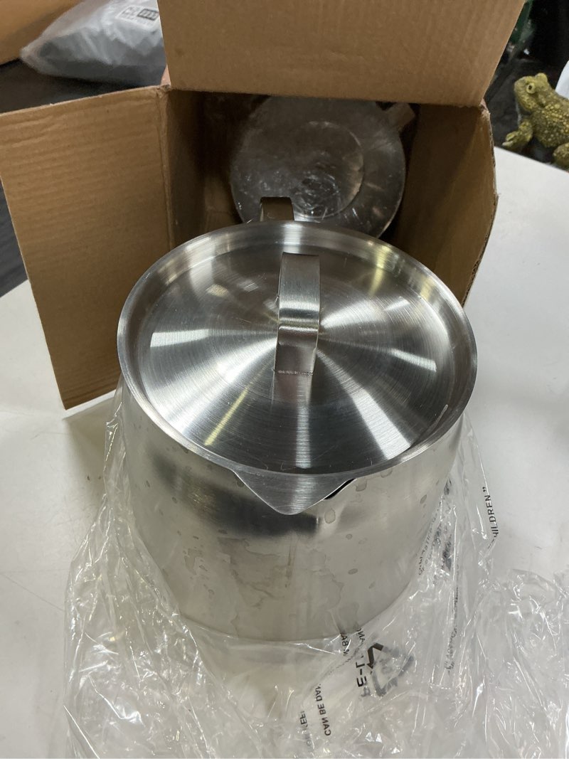 Condition photo showing Good Condition for 119oz 304 stainless steel deep fryer pot with basket & strainer, large capacity bacon grease container for kitchen,frying, cooking, camping,oil filter container - dishwasher safe (119oz/3.5l/3.7qt) 3.7 quarts