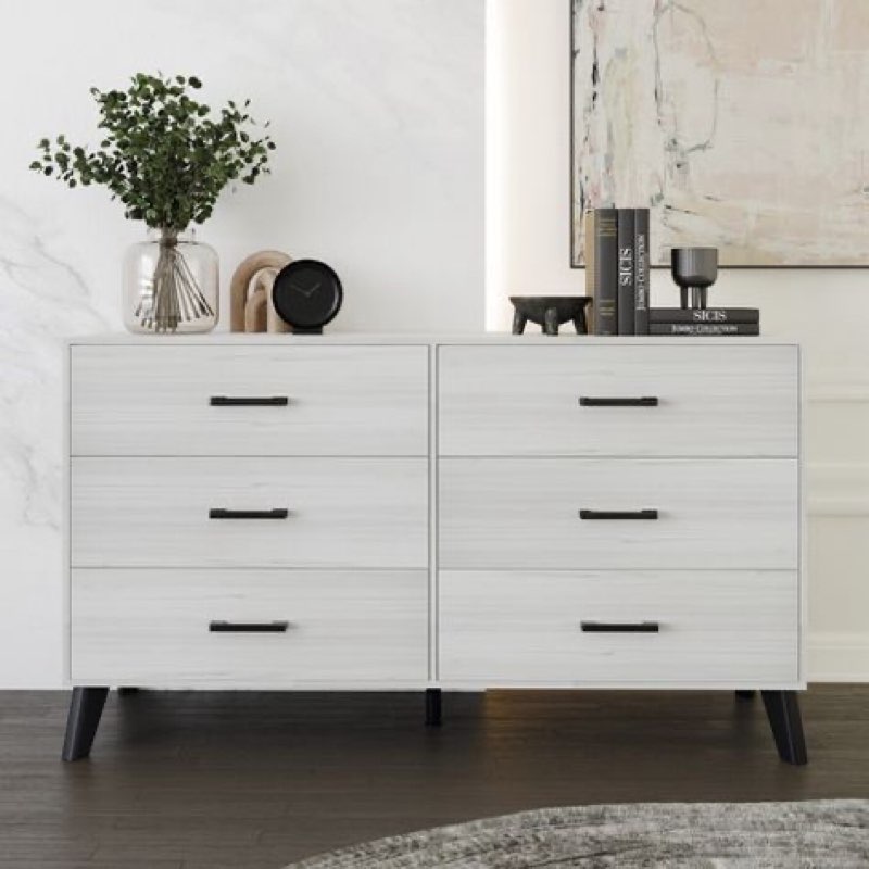 ChaletPosh Dresser