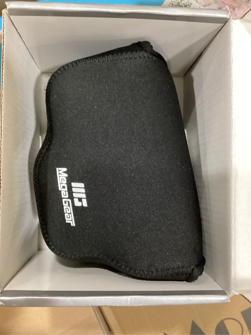Condition photo showing Good Condition for megagear neoprene camera case for sony alpha a6700 (16-50mm) - stylish and protective digital photography bag - black