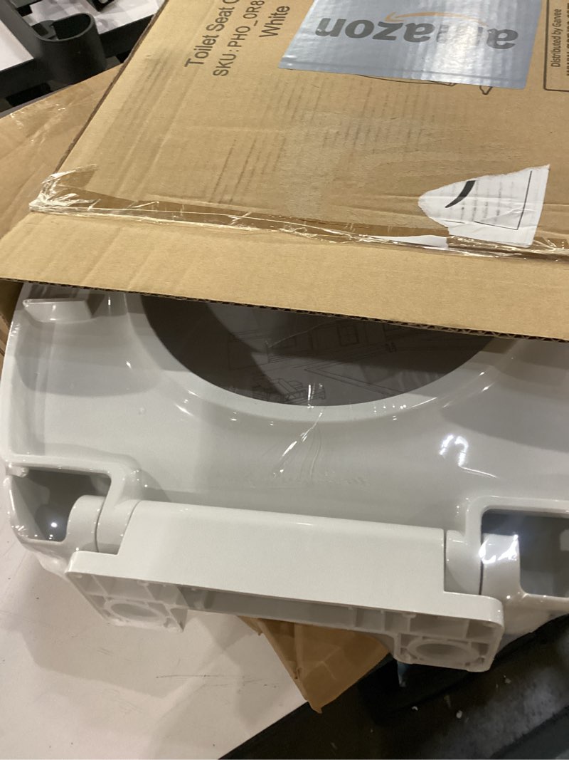 Condition photo showing New/Like New for garvee 17 in toilet seat with cover soft close, toilet lid slow close quiet no, easy installation & release,safe pp material easy clean, comfortable ergonomic design, suitable to round toilets,white 17" round white