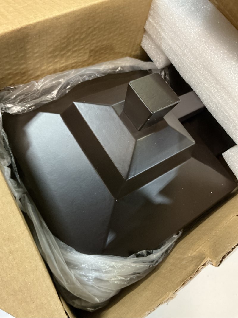 Condition photo showing Good Condition for project source larkdale 1-light 11.26-in h matte bronze outdoor wall light
