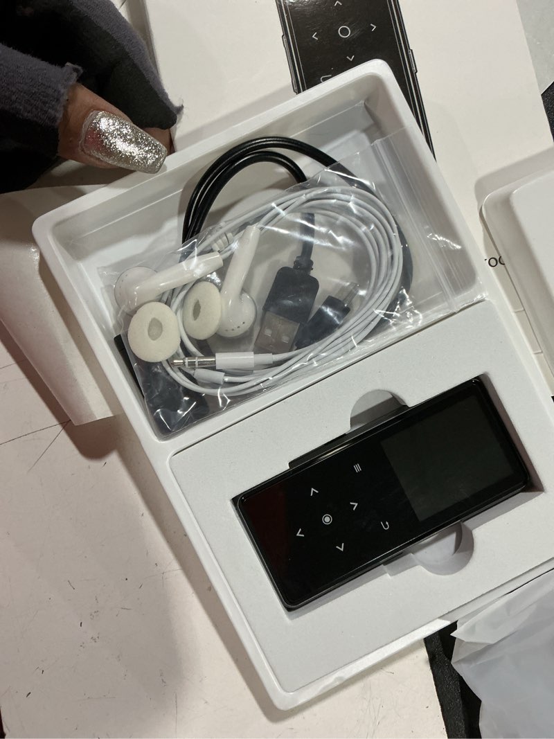 Condition photo showing Good Condition for 64gb mp3 player with bluetooth 5.2, aimoonsa music player with built-in hd speaker, fm radio, voice recorder, hifi sound, e-book, earphones included black - 64gb