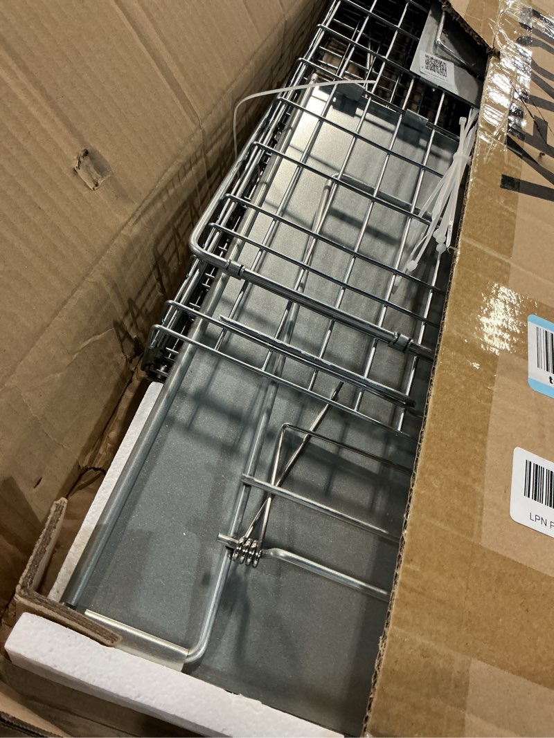 Condition photo showing Good Condition for vevor live animal cage trap, 31" x 10" x 12" humane cat trap galvanized iron, folding animal trap with handle for rabbits, stray cats, squirrels, raccoons, groundhogs and opossums