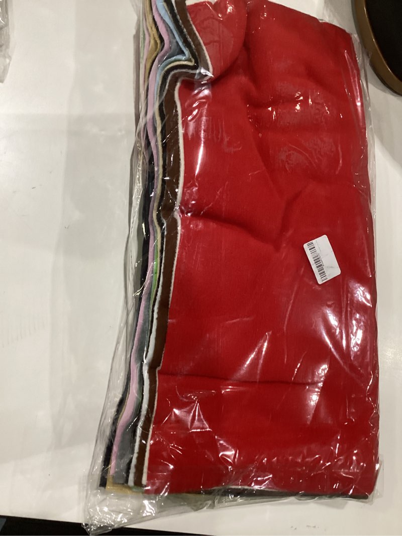 Condition photo showing New/Like New for 12pcs 20" x 20" solid color knitted polar fleece fabric diy making supplies quilting patchwork fabric patchwork polyester plush fleece diy for quilting cushions (20 x 20 inches)