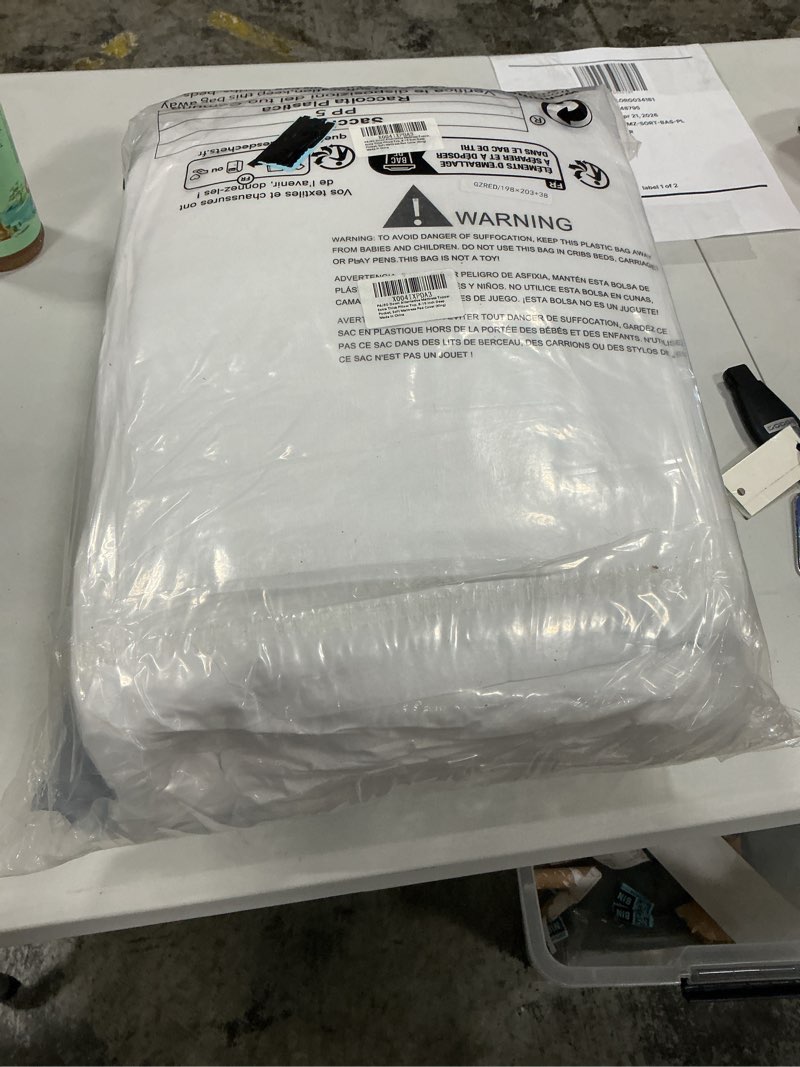 Condition photo showing New/Like New for king size mattress toppers mattress pad cover for back paincooling mattress protector with 8-15 inch deep pocketquilted overfilled down alternative filling 78x80 inch white"