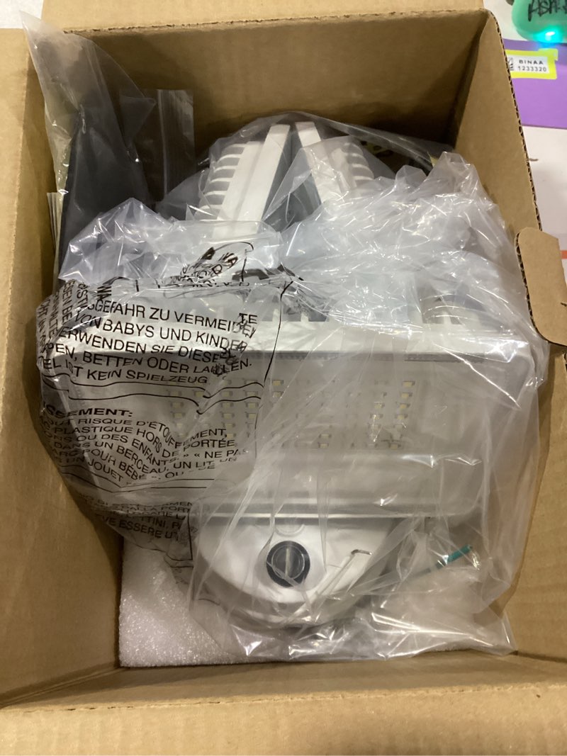 Condition photo showing Good Condition for Onforu Dusk to Dawn Outdoor Lighting,100W 9000LM Bright LED Flood Lights,IP65 Waterproof 3 Adjustable Heads Security Lights Fixture,6500K White OutdoorLighting for Garage,Patio,Yard