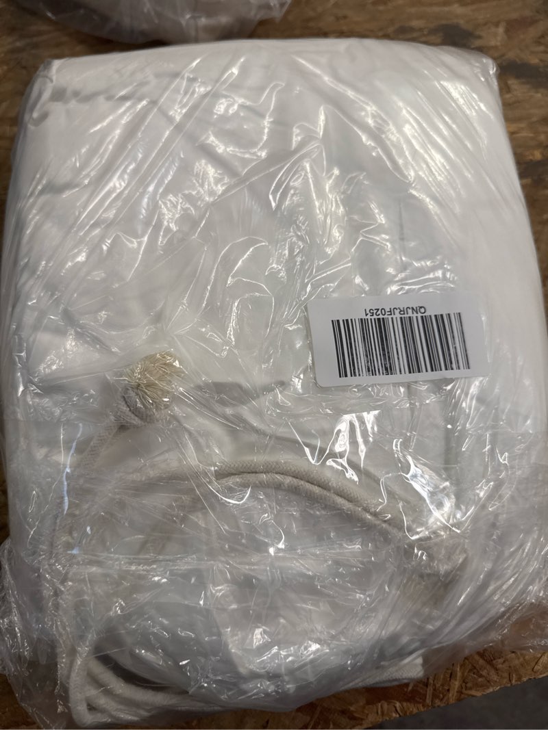 Condition photo showing Good Condition for bamboo sheet set, king, white