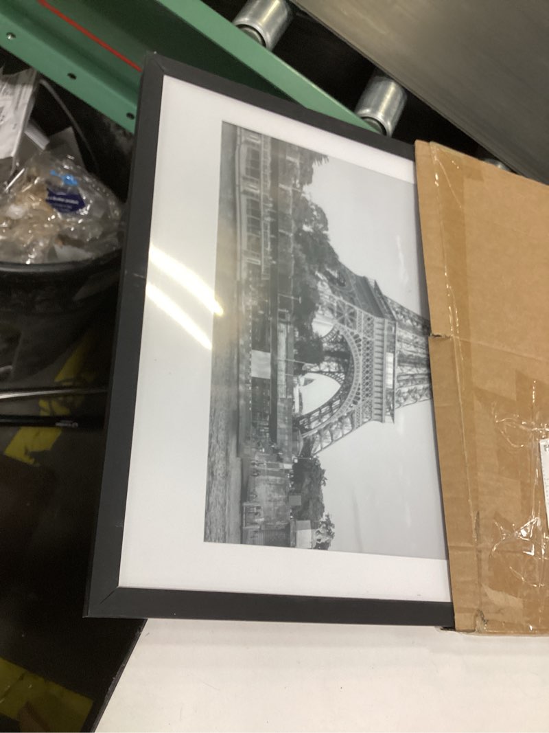 Condition photo showing Good Condition for upsimples 16x24 Picture Frame, Display Pictures 14x20 with Mat or 16 x 24 Without, Wall Hanging Poster Frames, Black, 1 Pack