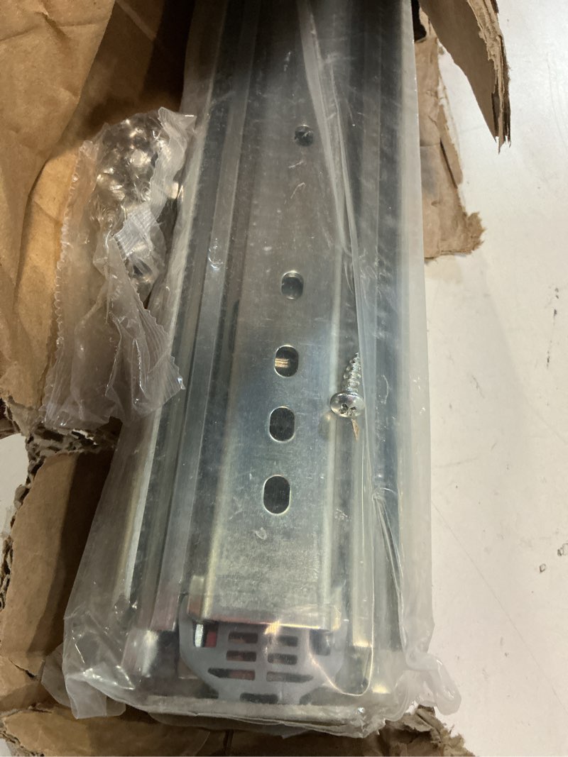 Condition photo showing Good Condition for with lock heavy duty drawer slides 12 14 16 18 20 22 24 26 28 30 32 34 36 40 44 48 52 56 60 inch 380 lbs side mount full extension ball bearing rails rail tool box runner-w:76mm, 40 inch 40 inch load:500 lb (with lock) -w:76mm