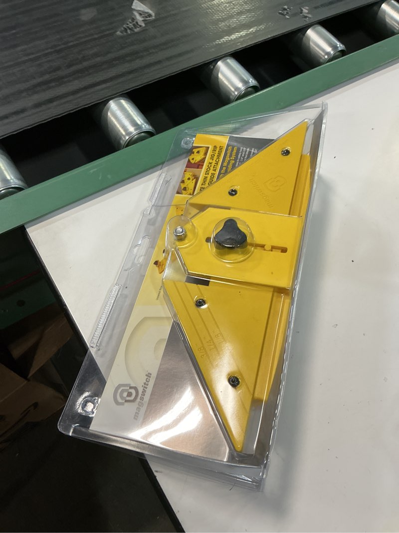 Condition photo showing New/Like New for magswitch ultimate thin stock jig rip guide - tool attachment for use with the magswitch workholding